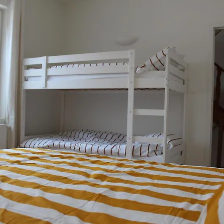 Дом отдыха L'authentique Ла-Рош-ан-Арден