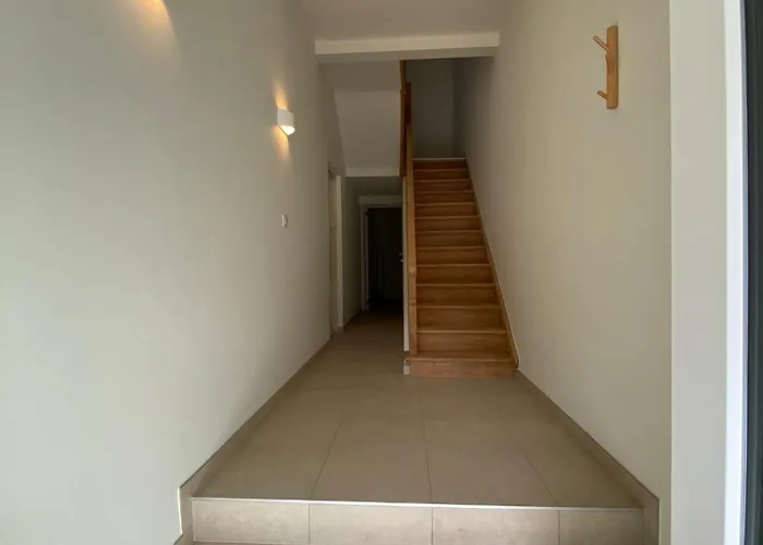 L'authentique Ла-Рош-ан-Арден